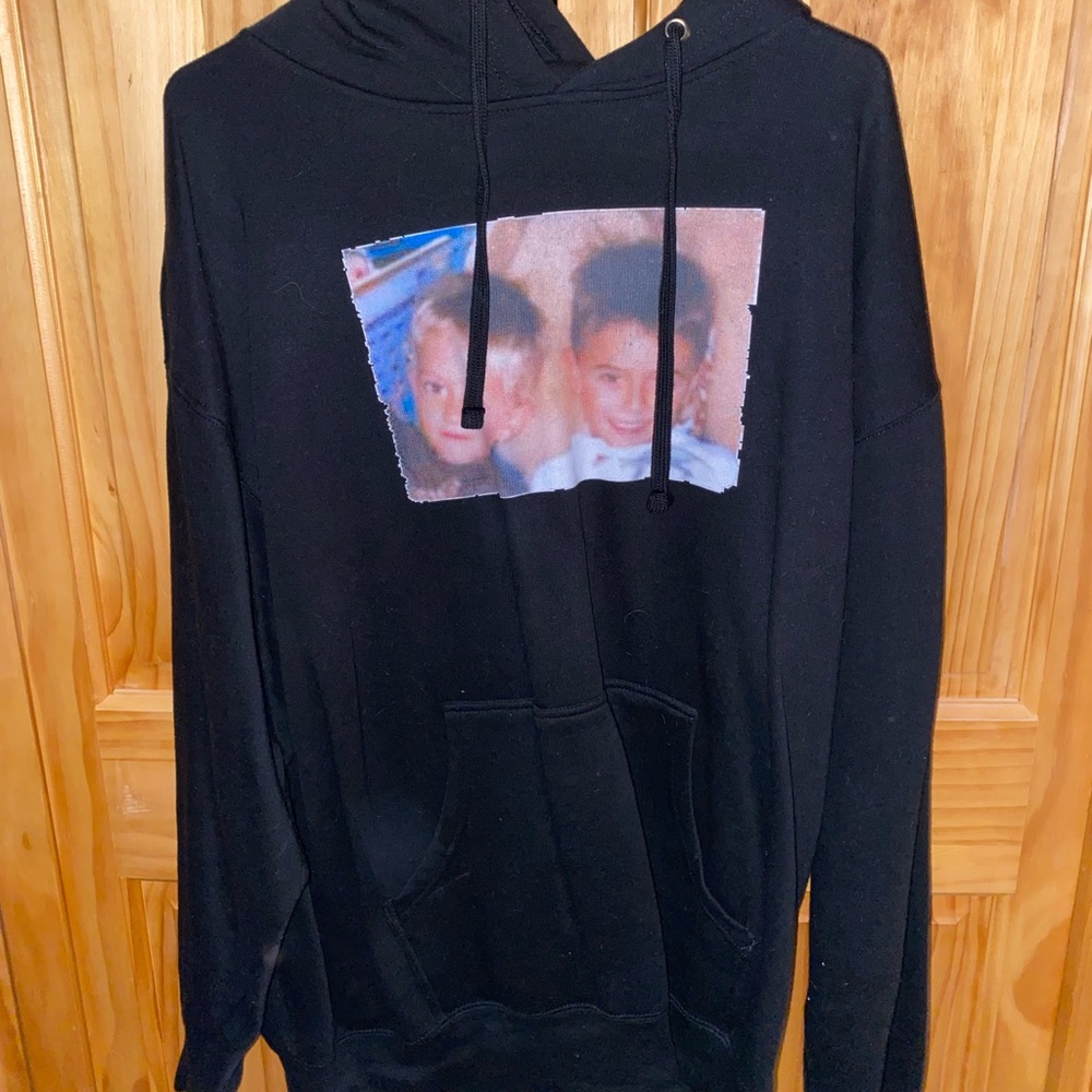 jack and jack 2019 tour hoodie!!